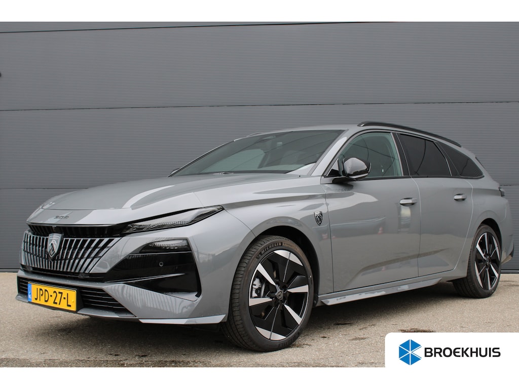 Peugeot e-308 SW GT 54 kWh | Nieuw model | Fase 3 laden | SOH 98% | Massage | Stoelverwarming | Navigatie | Camera | Origineel NL auto |