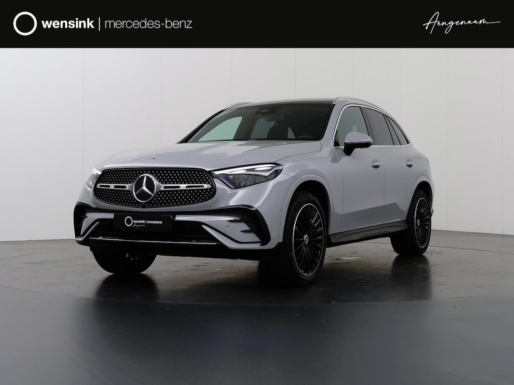 Mercedes-Benz GLC 300e 4MATIC Business Solution AMG | Premium Pakket | Trekhaak | Winterpakket | Panoramaschuifdak | Treeplanken |