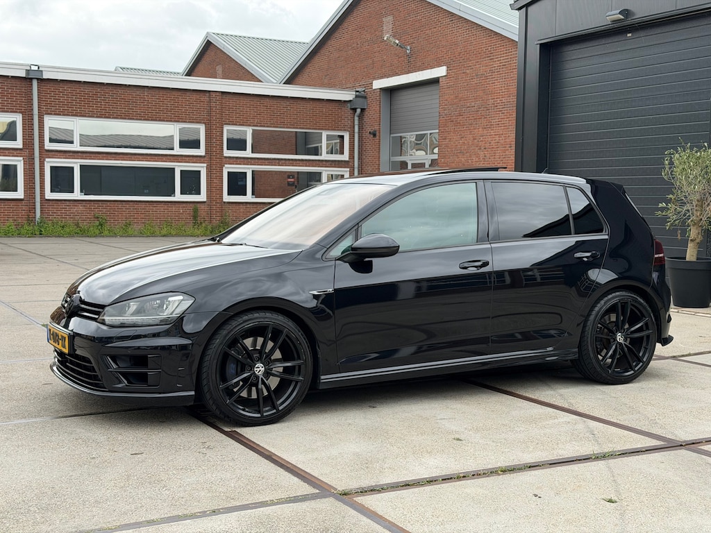 Volkswagen Golf 2.0 TSI R 4Motion Pano Dynaudio Pro Navi Leer