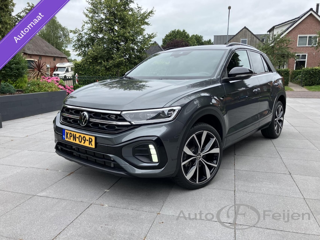 Volkswagen T-Roc 1.5 TSI DSG R-LINE EDITION , PANO , BLACK STYLE , KEYLESS , IQ-LIGHT , LED , STUUR EN STOEL VERWARMING , APPEL CARPLAY / ANDROID , ADAPTIVE CRUISE , SIDE ASSIST ,