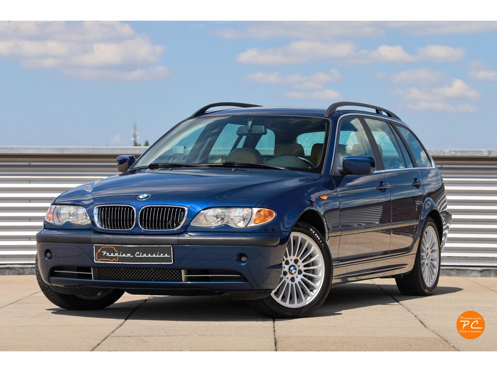 BMW 3-Serie Touring 330xi E46 | 244.000KM |  Zwitsers Geleverd | Volledig gedocumenteerd