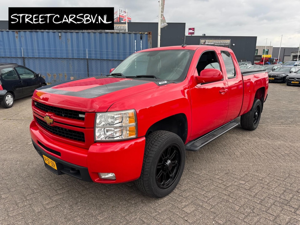 Chevrolet Silverado 2500 HD 6.0 V8 300L LPG 7t MTM Sleep