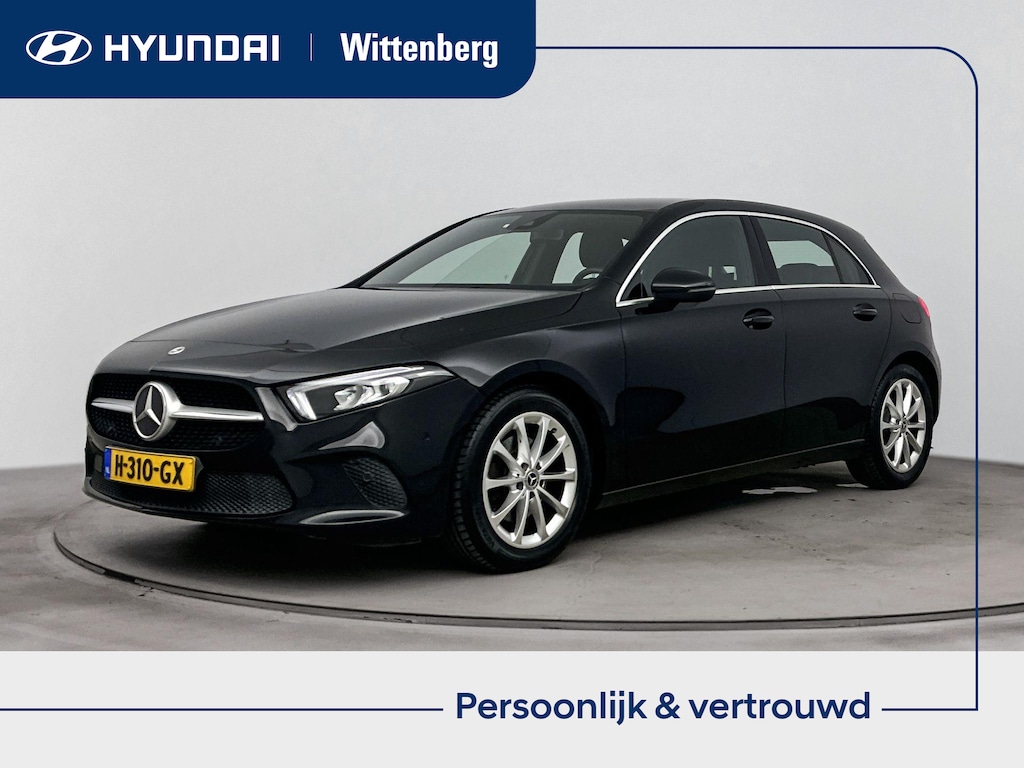 Mercedes-Benz A-klasse 200 Premium Plus | Trekhaak | Volledige winterset | Digitaal dashboard | Carplay | Stoelverwarming |