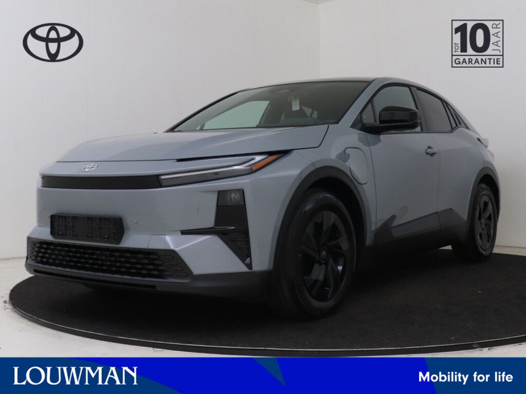 Toyota C-HR / C-HR+ First Edition 77 kWh | DEMO | Navigatie | PDC | ACC | Elektrische achterklep |