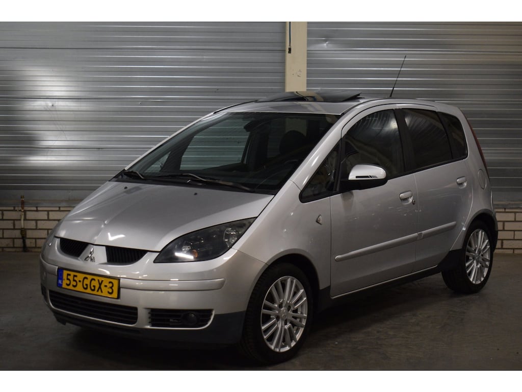 Mitsubishi Colt 1.5 Sky 90.000KM!! + Schuifkanteldak