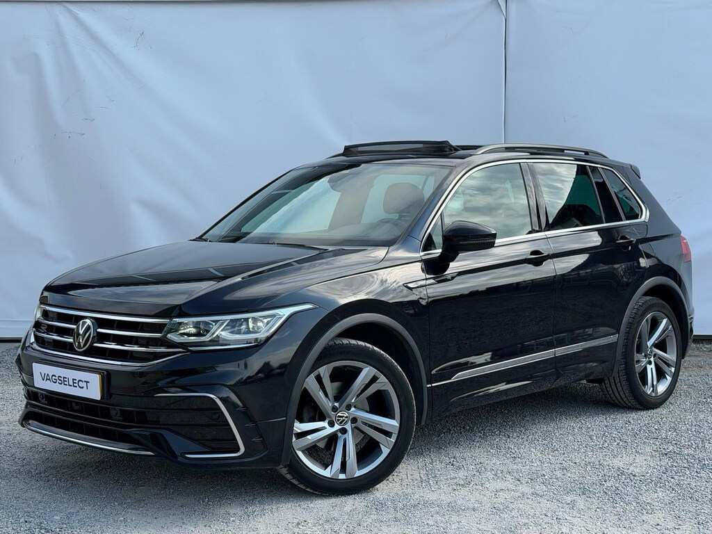 Volkswagen Tiguan 1.5 TSI R-Line Business+ // Pano // IQ Light // Camera // Proefrit Mogelijk