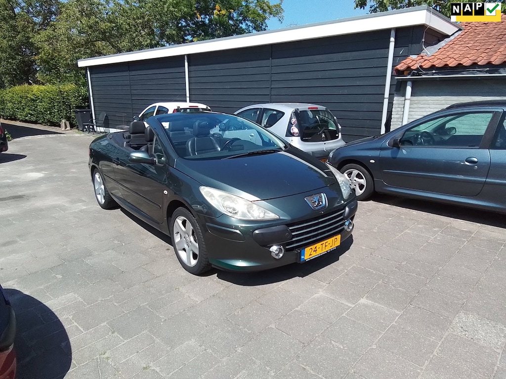 Peugeot 307 CC 2.0-16V OXYGO Zeer lux,s Airco ecc, NL auto met groot beeld nav