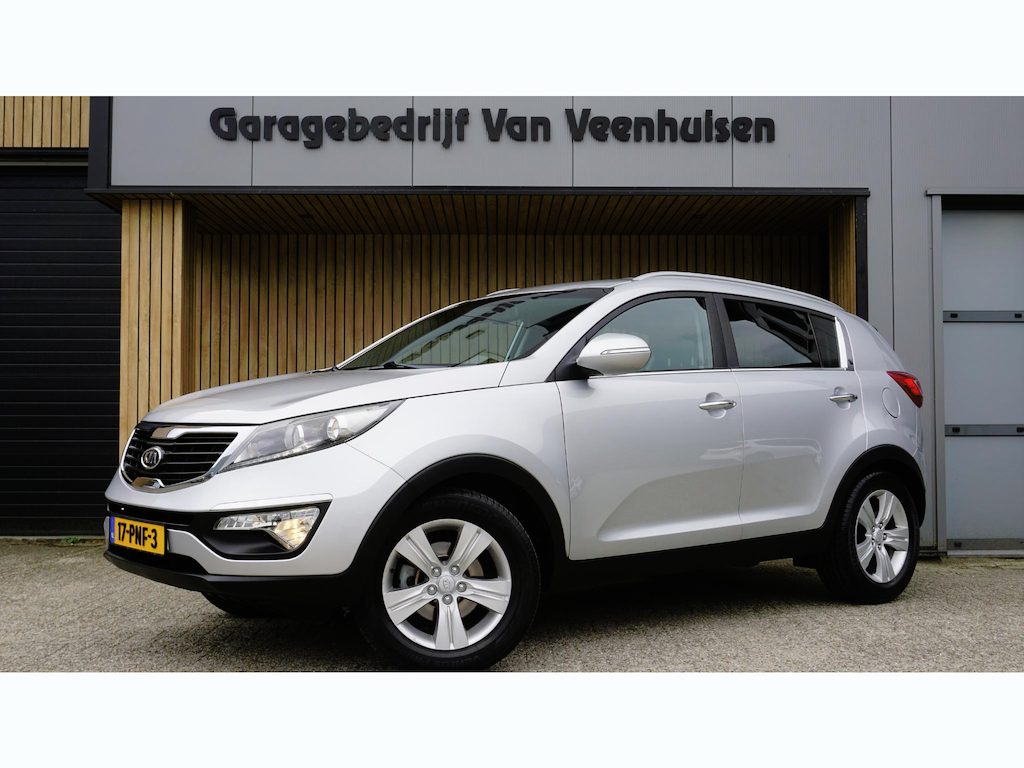 Kia Sportage 2.0 163pk X-ecutive Plus Pack Automaat H-Leder 17inch LM Trekhaak Clima Cruise Control *NL Auto*