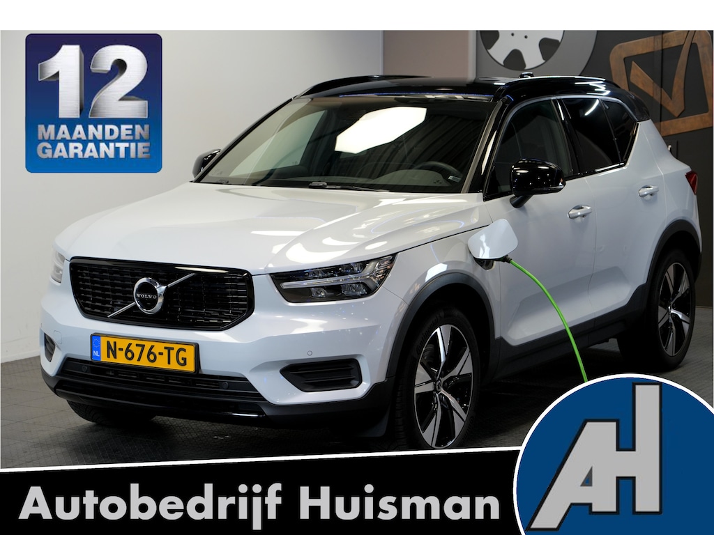 Volvo XC40 1.5 T4 Recharge 155kW/211pk DCT7 R-Design LEER/ALCANTARA + ADAPT.CRUISE + NAVI SENSUS + LANE ASSIST + PILOT ASSIST + STOEL-&STUURVERWARMING + CAMERA + KEYLESS ENTRY&GO + EL.TREKHAAK + PARKSENSOREN V&A + 19” LM-VELGEN!!