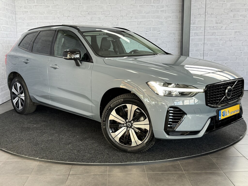 Volvo XC60 2.0 T6 Plug-in hybrid AWD Plus Dark Pano Trekhaak ACC