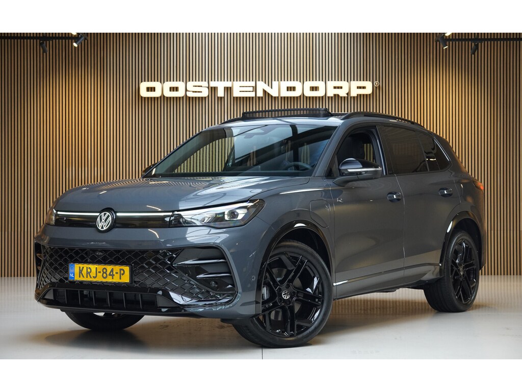 Volkswagen Tiguan 1.5/272pk eHybrid R-Line Blackstyle VOL!|2026|Panoramadak|Trekhaak|Leer+Verwarming+Ventilatie|Head-up|20"Blackstyle|Discover Pro Max