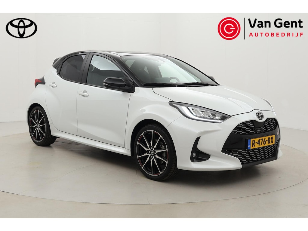 Toyota Yaris 1.5 Hybrid GR Sport | Stoelverwarming | 18 inch | Apple Carplay / Android Auto | Adaptive Cruise | Keyless | Camera