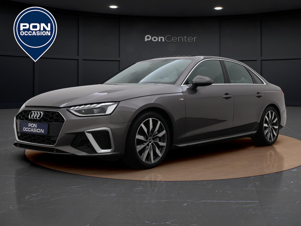 Audi A4 Limousine 40 TFSI S-line | Pano Dak | Camera | Navigatie | ACC | Stoelverwarming | 18'' |