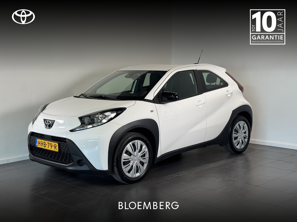Toyota Aygo X 1.0 VVT-i MT Play | Apple Carplay | Achteruitrijcamera |