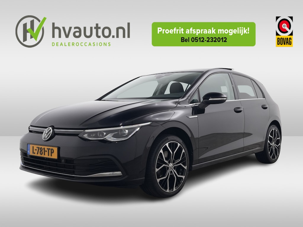 Volkswagen Golf 1.5 TSI 130PK STYLE | Panoramadak | Trekhaak | Camera