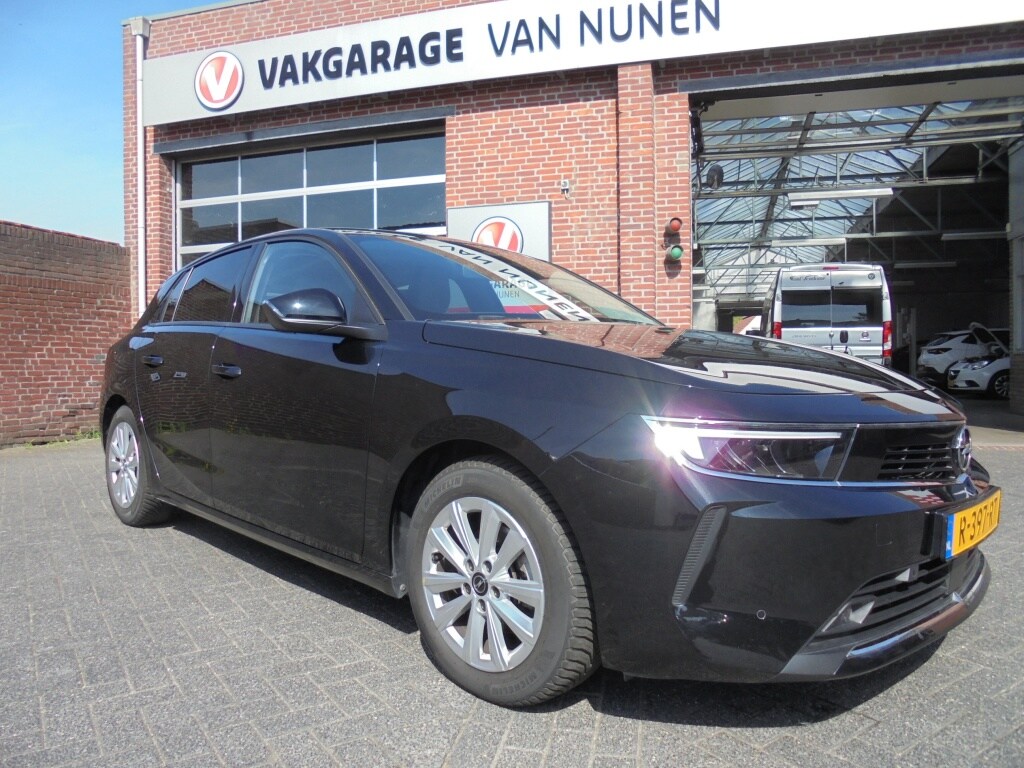 Opel Astra 1.2 Turbo 130pk Business Elegance
