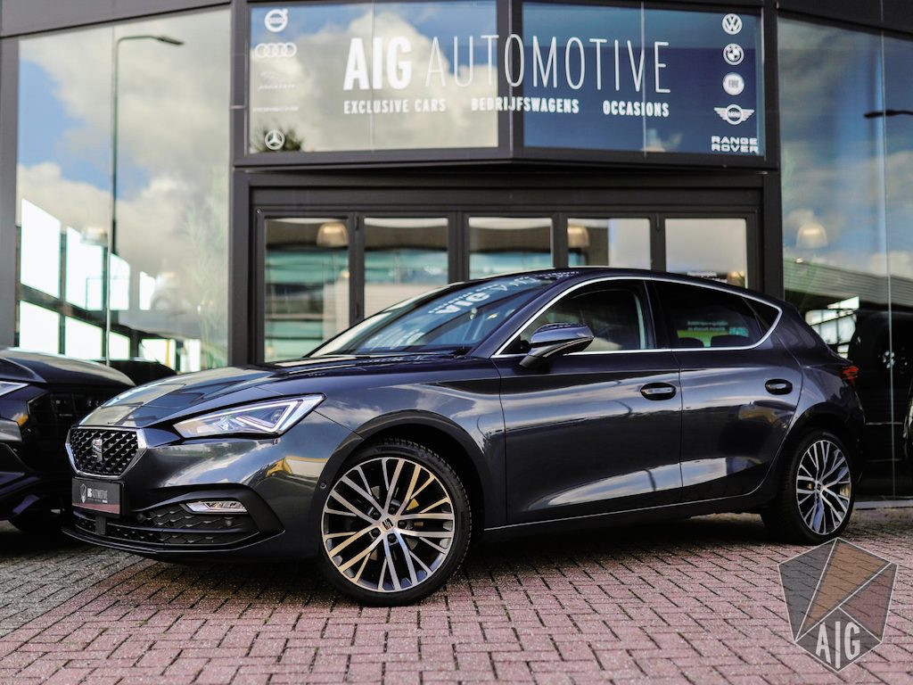 SEAT Leon 1.5 TSI Xcellence | BTW | ACC | Stuur/Stoelverw. | Carplay