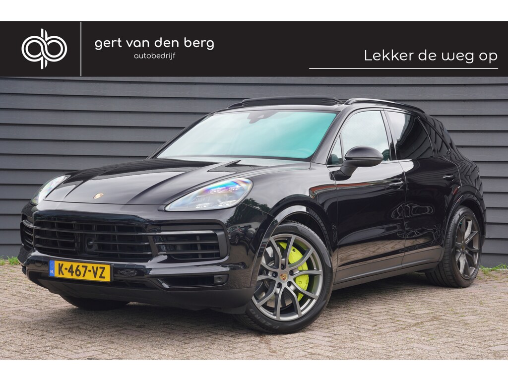 Porsche Cayenne 3.0 E-Hybrid - PANODAK - TREKHAAK - LUCHTVERING - SPORTCHRONO -