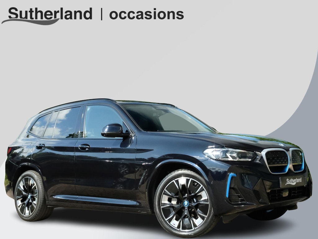 BMW iX3 High Executive 80 kWh | M Sport | Panoramadak | Trekhaak wegklapbaar | Harman/kardon | Keyless entry | Sportstoelen | Stoelverwarming | 360 graden camera | Head Up Display