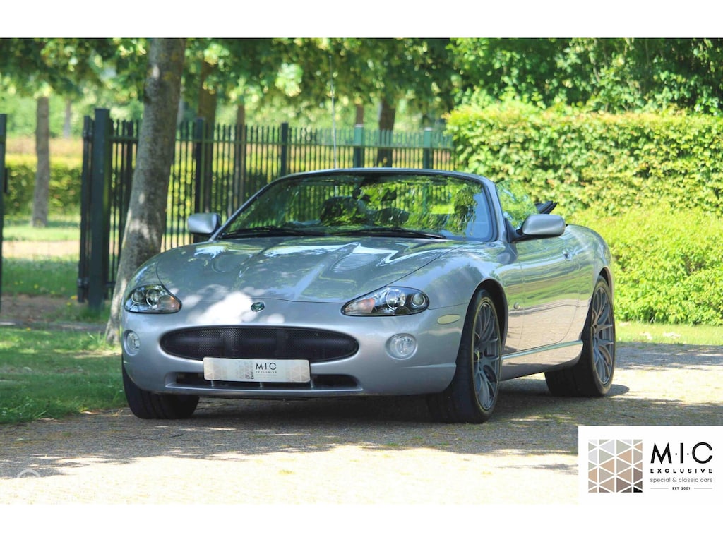 Jaguar XKR 4.2 V8 Convertible