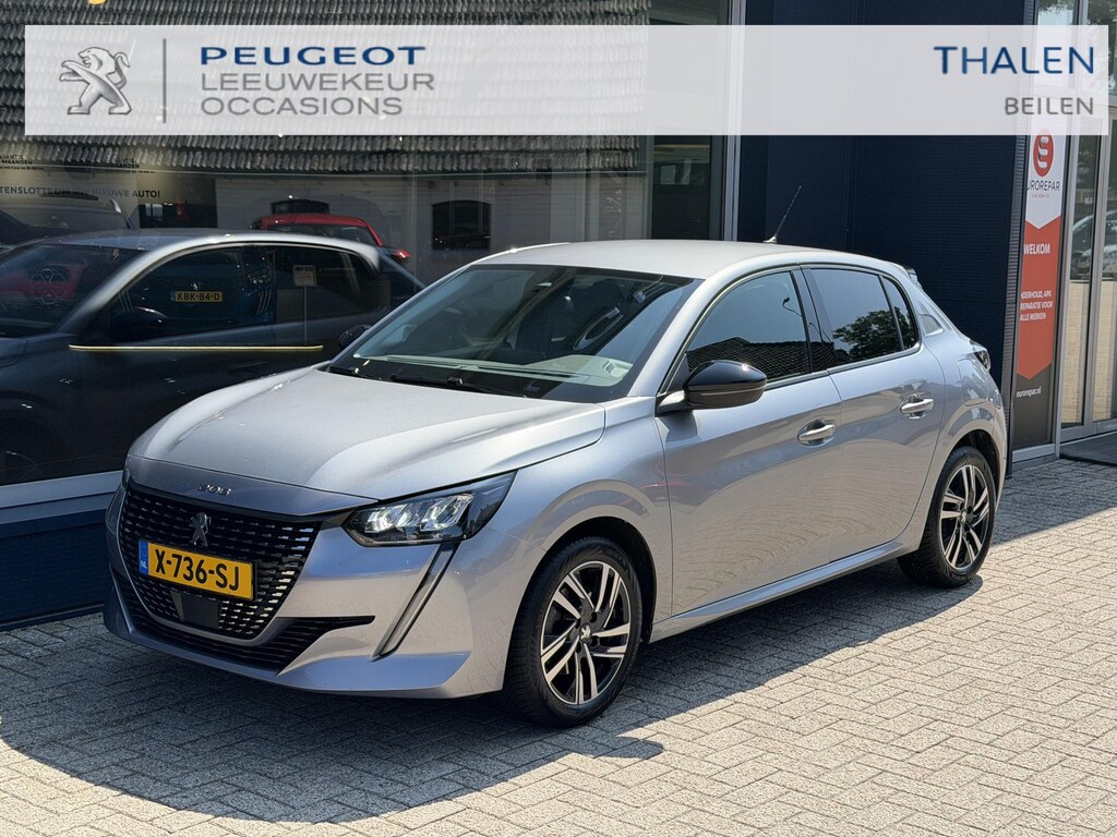 Peugeot 208 1.2 Turbo 100 PK Allure Pack | All season banden | Keyless Entry/Start | Stoelverwarming | Adaptive Cruise Control | Parkeercamera | Navigatie via Telefoon | LED Verlichting | Lichtmetalen Velgen | Digitaal Dashboard | Climate Control |