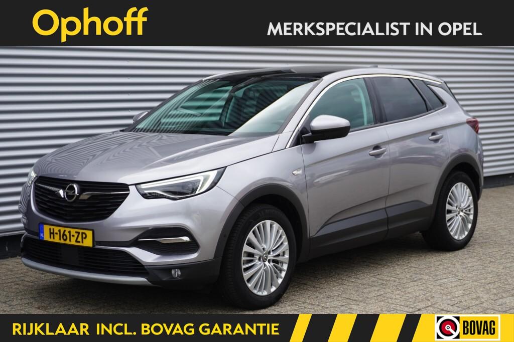 Opel Grandland 1.2 Turbo Business Executive / 1e eig. / Pano / Trekhaak / LED / AGR-stoelen / Camera