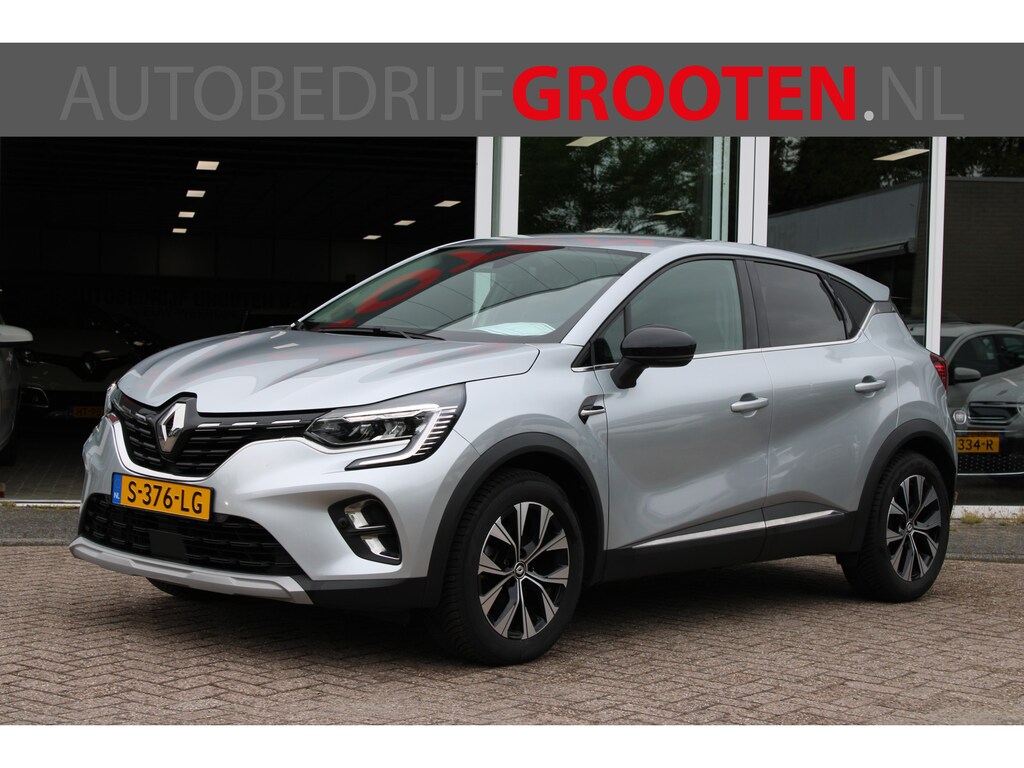 Renault Captur 1.6 E-Tech full hybrid 145 techno