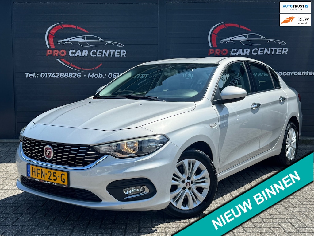 Fiat Tipo 1.4 16V Lounge CLIMATE | CRUISE | CAM | PDC | CARPLAY | EL.RAMEN | LMV | APK