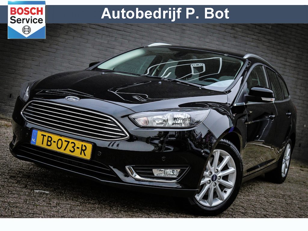 Ford Focus Wagon 1.5 Titanium Net binnen-Nu al te bezichtigen