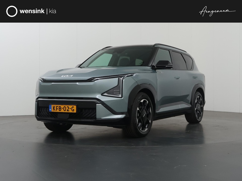 Kia EV5 GT-Line Business Edition 81.4 kWh BESCHIKBAAR VANAF 01-12-2026 | Trekhaak | Panoramaschuifdak | Led Koplampen | Stoelverwarming voor en achter | Zwarte hemelbekleding |