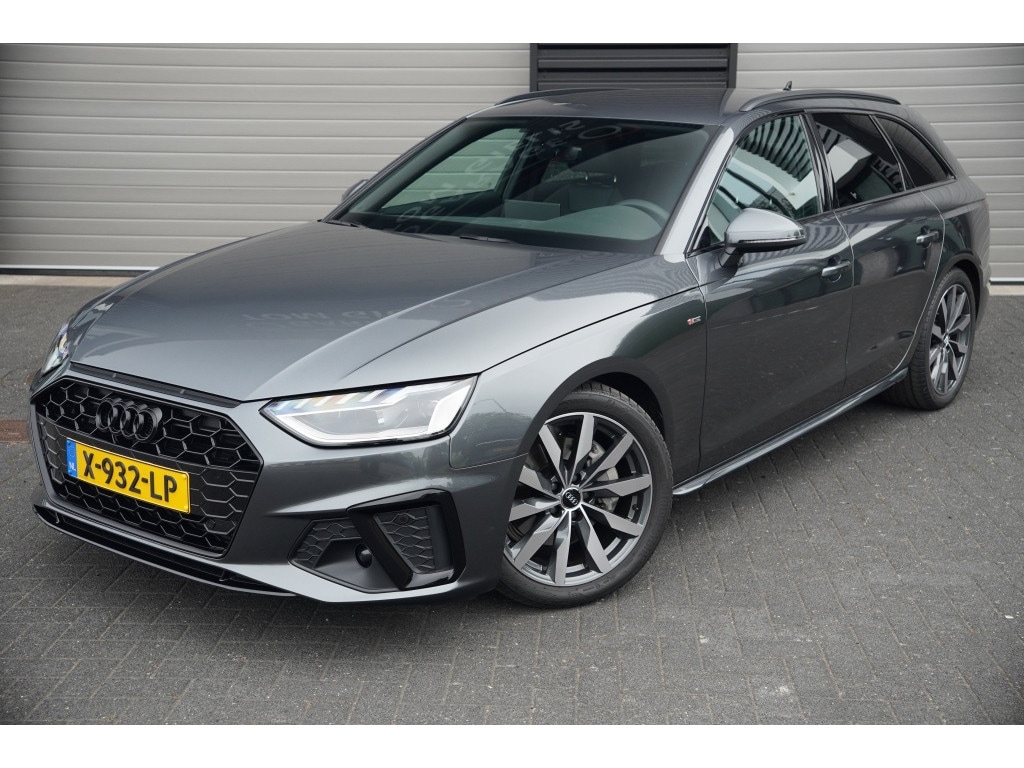Audi A4 Avant 40 TFSI S ed comp, black edition, lage km stand, DAB,
