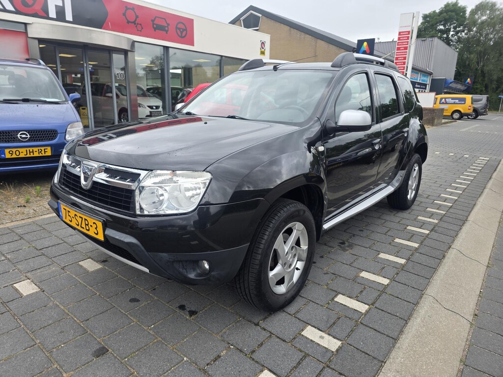 Dacia Duster 1.6 Aniversare 2wd airco, elektrische ramen, trekhaak enz