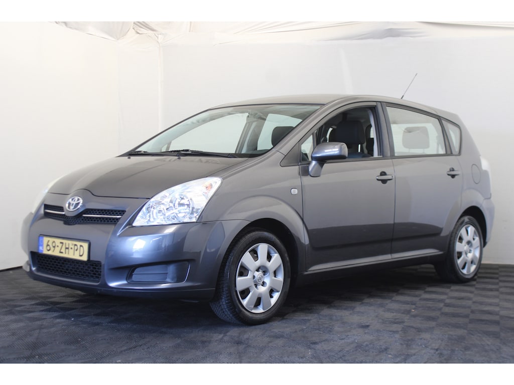 Toyota Verso 1.6 VVT-i Terra