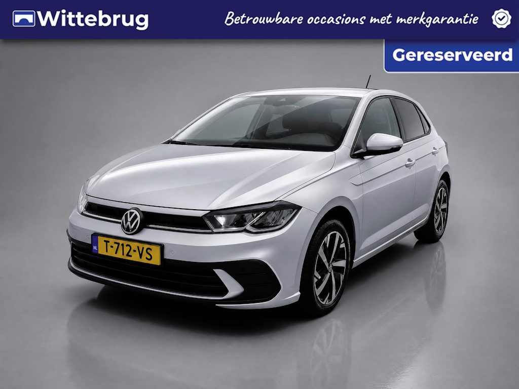 Volkswagen Polo 1.0 TSI Life / Navigatie / App connect / Parkeersensoren V+A / Lichtmetaal 16 inch / **