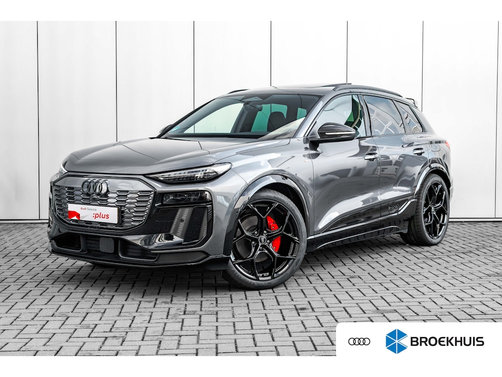 Audi Q6 e-tron S edition performance 100 kWh 306PK | Trekhaak | Luchtvering | Panorama Dak | B&O Incl. hoofdsteunspeaker | Carbon Spoiler