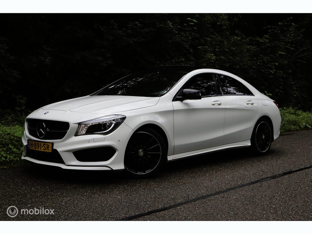 Mercedes-Benz CLA 180 Ambition AMG-Line |Lees beschrijving