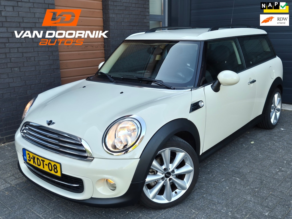 MINI Clubman 1.6 Cooper Chili Navigatie/Airco/Leder/Nette auto!