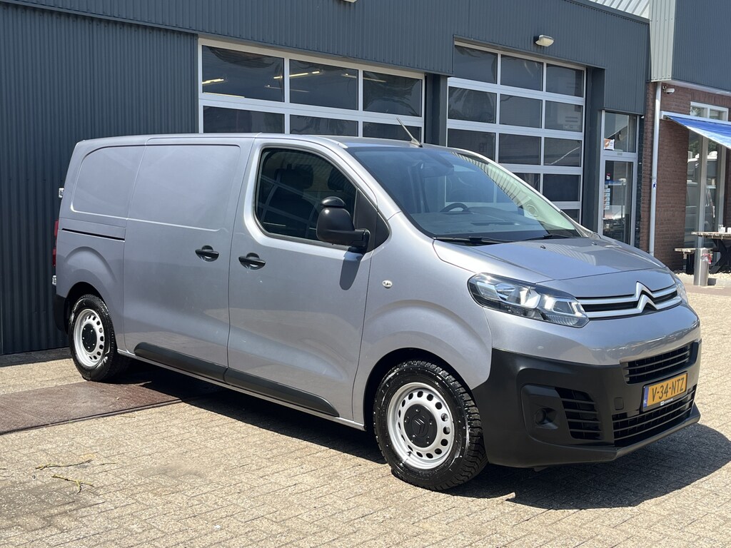 Citroën Jumpy 1..5 BlueHDI L2 H1 Marge BTW en BPM vrij!! Airco Cruise controle Navigatiesysteem 2-Persoons Parkeerhulp achter Apple carplay 1e eigenaar Euro 6 Bpm en Btw vrij voor particulier gebruik !!