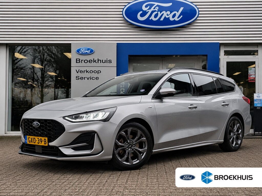 Ford Focus Wagon 1.0EB Hybrid ST Line | NL-AUTO! | 1E EIGENAAR! | CRUISE | PARK SENS V+A | WINTERPACK | LED | DEALER OH! | LANE ASSIST | NAVI | CLIMA