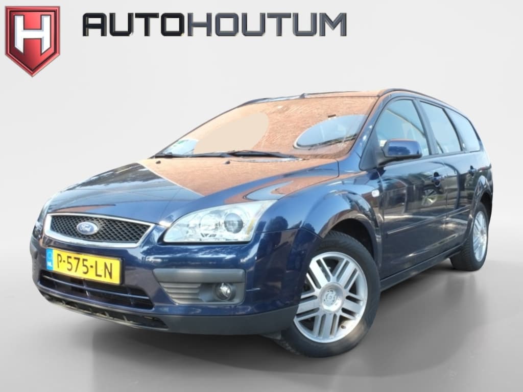 Ford Focus Wagon 1.6-16V Ghia | Schuifdak | Parkeersensoren | Stoelverwarming