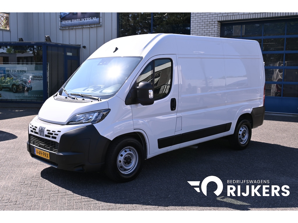 Fiat Ducato L2H2 2.2 MultiJet 140 pk 3.5t Camera, Cruise control, 270 Graden deuren