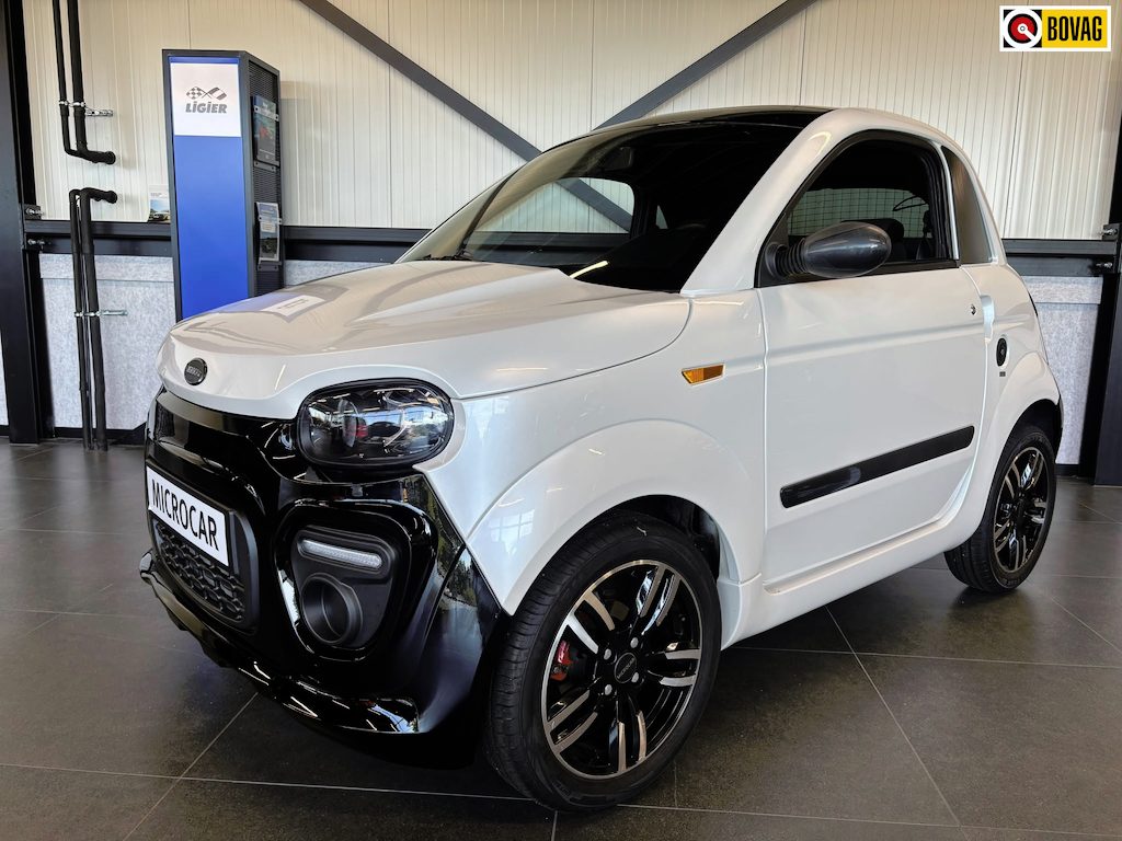 Microcar Brommobiel Dué 6 Plus Pack Design