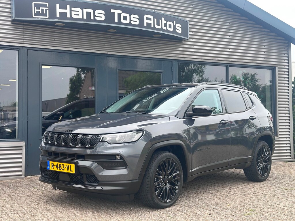 Jeep Compass 1.5T e-Hybrid AUT Night Eagle LEER / Camera / 19" / Adapt Cruise