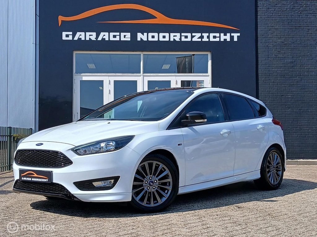 Ford Focus ST-line 1.0 125 PK Nieuwe Distrubitie