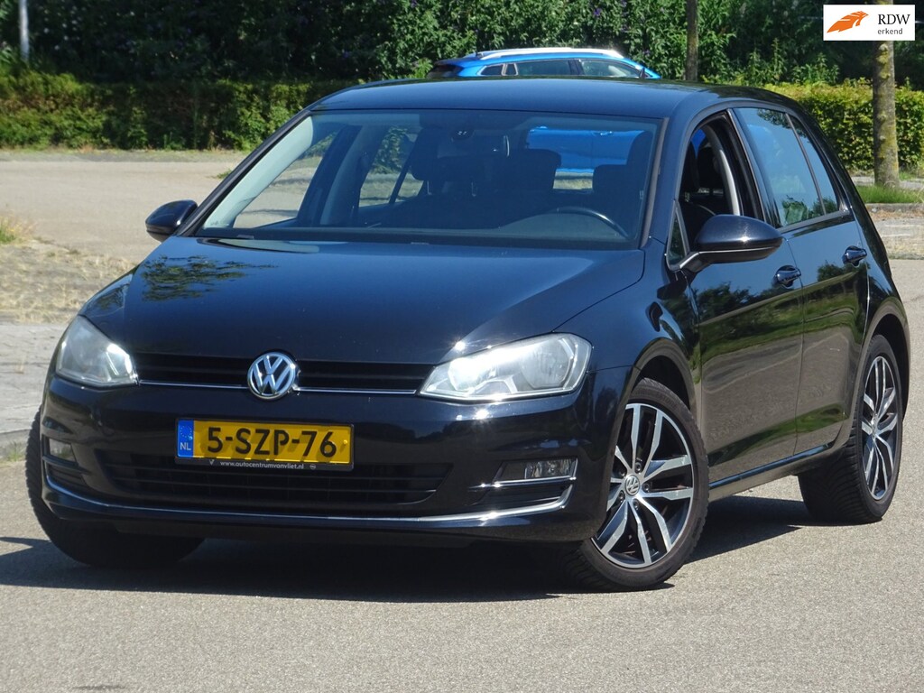 Volkswagen Golf 1.2 TSI Highline NAP/NAVI/CAMERA/CRUISE/APK