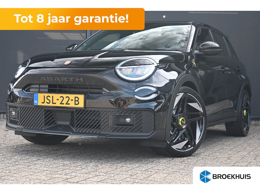 Abarth 600e Turismo 240pk DEMO-DEAL! Tot 8 Jaar Garantie! | Sportstoelen | Navigatie by App | Parkeersensoren | Alcantara | !!