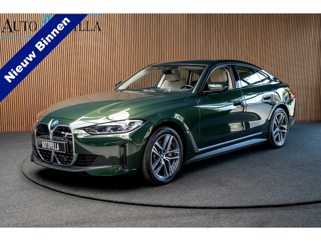BMW i4 eDrive40 84 kWh Gran Coupe Navi Leer Elektr. achterklep Climate voor & achter Beige hemelbekleding PDC LM velgen BTW auto