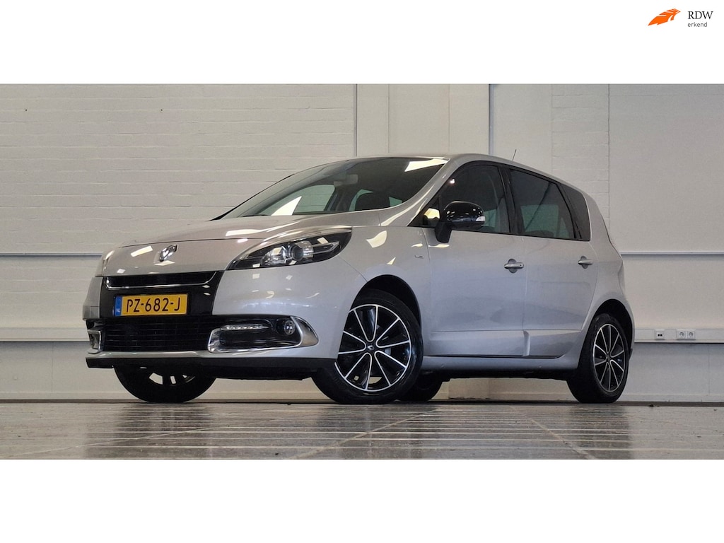 Renault Scenic 1.2 TCe Bose Trekhaak Navigatie PDC Garantie Mooi!