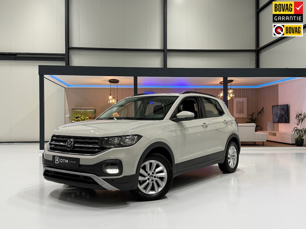 Volkswagen T-Cross 1.0 TSI Life Aut. | Virtual Cockpit | ACC | Trekhaak | Camera