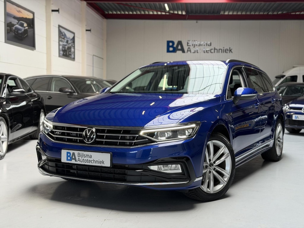 Volkswagen Passat Variant 1.5 TSI R-Line | Matrix | Camera